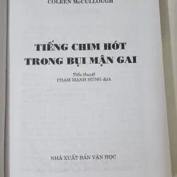Tiểu thuyết TIẾNG CHIM HÓT TRONG BỤI MẬN GAI (Nhà văn Colleen McCullough) 759341