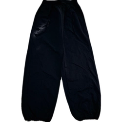 QUẦN GIÓ ỐNG RỘNG CÓ CHỐT BO GẤU (SIZE M) 476283