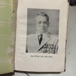 Sách Đại Thắng Mùa Xuân - đại tướng Văn Tiến Dũng  1010946