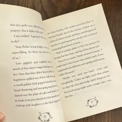 ✨𝑬𝒎𝒊𝒍𝒚 𝑭𝒆𝒂𝒕𝒉𝒆𝒓 𝒂𝒏𝒅 𝒕𝒉𝒆 𝑺𝒕𝒂𝒓𝒍𝒊𝒕 𝑺𝒕𝒂𝒊𝒓𝒄𝒂𝒔𝒆✨ 711916