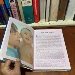 II Sách Thai Giáo: Người Mẹ Sinh Con Đầu Lòng - Dr Miriam Stoppard - 2003 760823