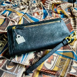 Ví nữ Fossil Logan Leather clutch màu đen mới 100% 48612