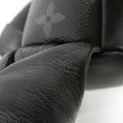 Gấu bông Louis Vuitton Monogram Eclipse Flash Dudu Louis GI0184 625576