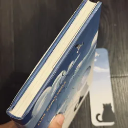 Chuyện con mèo dạy hải âu bay (bìa cứng + bookmark) 572260