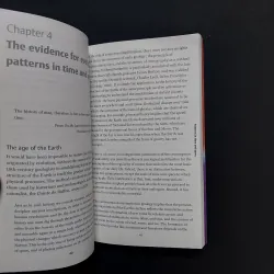 [Sách Cũ Ngoại Văn] Evolution: A Very Short Introduction 780698