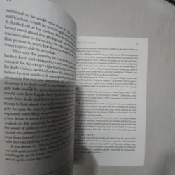 Sách A little life của Hanya Yanagihara mới 95% 503552