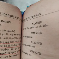 Trong khi chờ Godot của Samuel Beckett 1028021