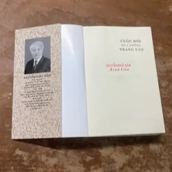 CUỘC ĐỜI QUA NHỮNG TRANG VĂN ( LÝ LUẬN PHÊ BÌNH) - NGUYỄN KHẮC ĐÀM 682064