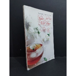 (TẶNG BOOKMARK) Người nội trợ thời @ mới 90% ố bẩn nhẹ 2017 RBK2811 Thuý Oanh - Thanh Nguyên KỸ NĂNG