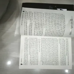 Thiên tài bên trái - kẻ điên bên phải 718477