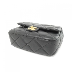 Túi đeo vai Chanel AS3850 613543