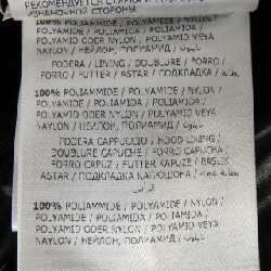 Áo khoác lông vũ MONCLER 641160