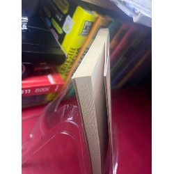 Giáo dục mới tại Việt Nam thập niên 1940 2018 mới 80% ố vàng nhẹ Nguyễn Thụy Phương HPB1605 SÁCH VĂN HỌC 924437