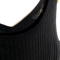 Áo Tanktop Mongtoghi Hiệu Hàn Brand Sette , chất tăm co giãn thoải mái
Size M L
 445824