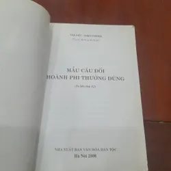 Mẫu CÂU ĐỐI HOÀNH PHI thường dùng 562402