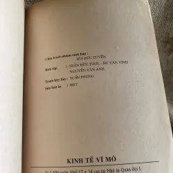 Kinh tế vi mô - N . GREGORY MANKIW- hơn 500 trang khổ lớn  960546