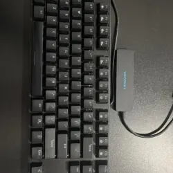 Bàn phím cơ Dareu EK87 TKL 87 phím LED RGB màu đen 931411