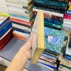 Phất tay lung lay thế giới, Mới 80% (ố vàng) (TrangN) 38124