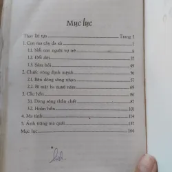 sách kinh dị Việt Nam có tiêu đề "Con Ma Cây Da Xà"  1032133