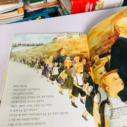 9. 📚 4 CUỐN SÁCH TRUYỆN TRANH TIẾNG HÀN QUỐC CHO TRẺ EM 557132