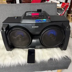 Loa hiệu SONY hát bluetooth , usb và hát đài am /fm