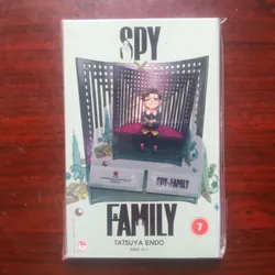 Spy X Family (Tatsuya Endo) Tập 1-8 Bản In Đầu Tặng Kèm Standee PVC 1030838