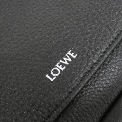 【Sản phẩm mới】Túi đeo vai PEBBLE MESSENGER SMALL BANBPCBX01 của Loewe 611071