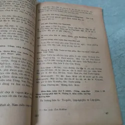 VIỆT SỬ THÔNG GIÁM CƯƠNG MỤC CHÍNH BIÊN TẬP III 972966