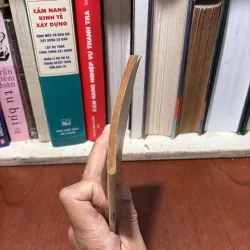 II Sách Xưa: Chính Sách Đối Với Công Thương Nghiệp Tư Bản Tư Doanh Ở Miền Nam - 1978 750587