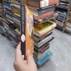 Sách: Những mỗi tình đan xen (B1) 716314