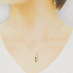 K18YG Chữ cái E Dây chuyền - Hàng hiệu Chính hãng 858085