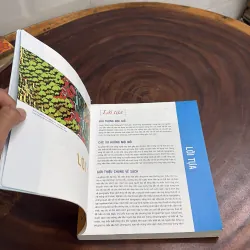 II Tủ Sách Bản Quyền Đại Học FPT: Khám Phá Typography - 2022 991997