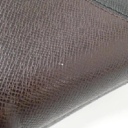 Túi đeo chéo ngoài trời Louis Vuitton Taiga (Mẫu V) PM M30703 612115