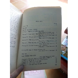 Lí luận văn học - Minh Đức 2003 Văn học Việt Nam VAVO-AK19 935741