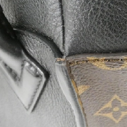 Túi Louis Vuitton On My Side PM M57728 618678