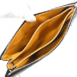 Túi đeo vai Louis Vuitton Coussin MM M23057 608820