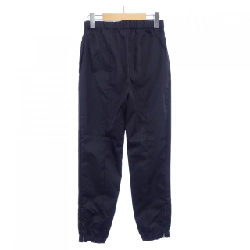 Quần Prada PRADA logo tam giác RE-NYLON 22H844 S211 1WQ8 647181