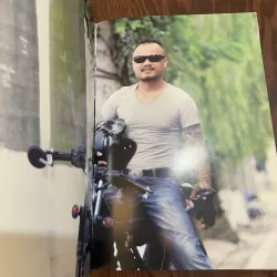 Bên kia Bức tường - Trần Lập 1006956