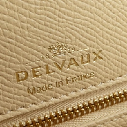 【Khuyến mãi】Túi DELVAUX 658969