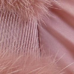 Áo khoác lông vũ MONCLER 643712