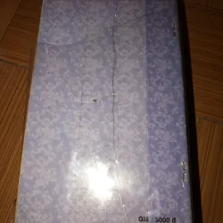 Cô gái khả ái  935269