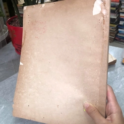 HẢI SINH VẬT NUÔI TẠI HỒ CÁ VIỆN HẢI HỌC NHA TRANG - TRẦN TRỌNG PHAN 454935