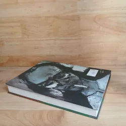 Trịnh Công Sơn (1939 - 2001) Cuộc Đời ▪︎ Âm Nhạc ▪︎ Thơ ▪︎ Hội Họa & Suy Tưởng 560440