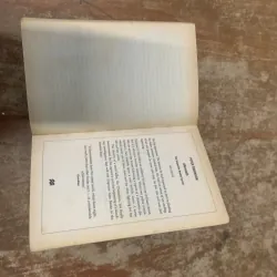 IN A DRY SEASON-DRY BONES THAT DREAM- PETER ROBINSON 763164