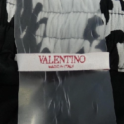 Quần short VALENTINO - Hàng hiệu Authentic 893015