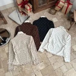 Áo thun dài tay hoa nhí màu nâm đậm freesize dưới 55kg 788830