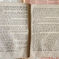 Tiểu thuyết Tượng đồng đen một chân của tác giả Xuân Đức. 704358