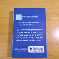 Flashcard Tư Duy Phản Biện - Rèn Luyện Tư Duy Khác Biệt & Logic (Alpha Books) 975290