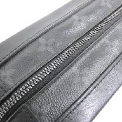 Túi xách vai Louis Vuitton Monogram Eclipse Soft Trunk M44730 612602