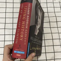 Hồi ký HILLRY CLINTON 737237